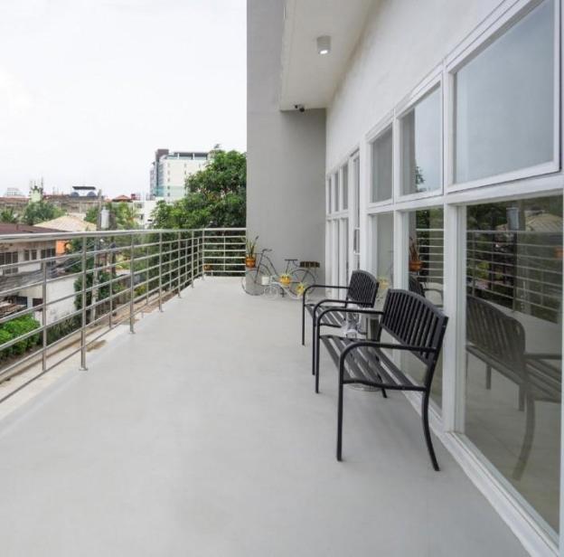 18 suites cebu