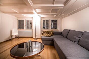 lake side location bellevue