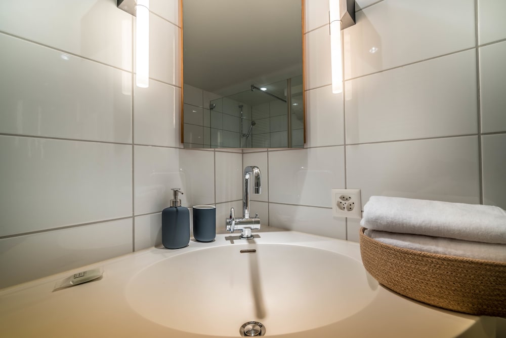 lake side location bellevue