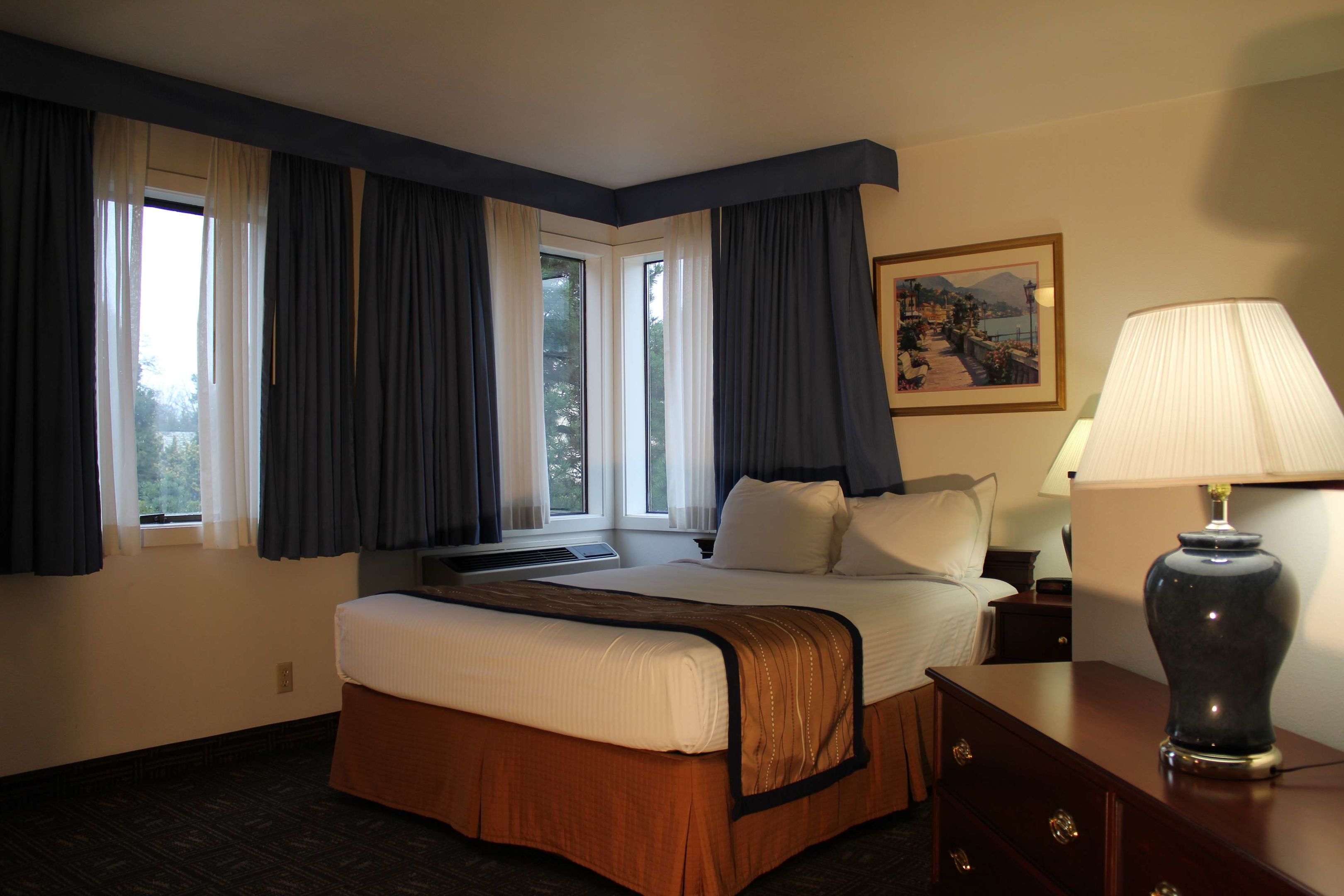 hayward inn