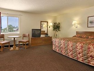 Days Inn By Wyndham Evansdale Waterloo,Evansdale>>Elk Run Heights,2 star