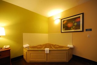 Surestay Hotel By Best Western Alice,Kingsville>>Alice,3 star