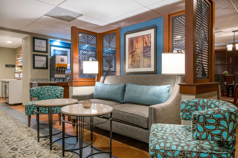 hampton inn downingtown exton