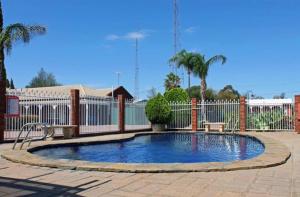 Breakfree Port Pirie,Clare>>Adelaide,4 star