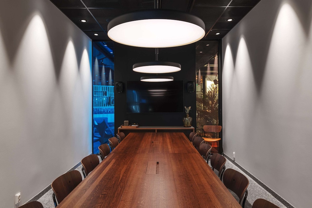 comfort hotel arlanda airport terminal