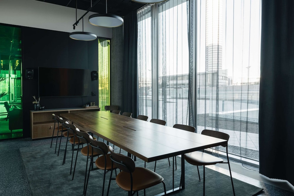 comfort hotel arlanda airport terminal