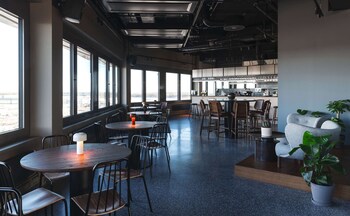 comfort hotel arlanda airport terminal