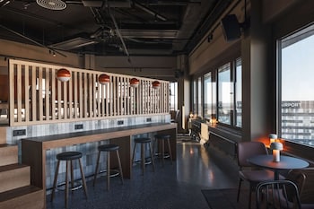 comfort hotel arlanda airport terminal