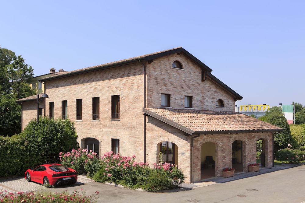 maranello palace