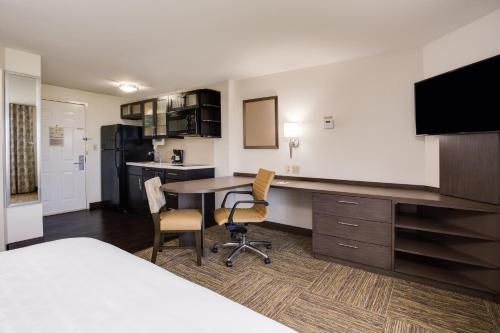 candlewood suites ft lauderdale airport cruise by ihg