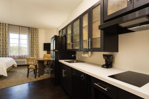 candlewood suites ft lauderdale airport cruise by ihg