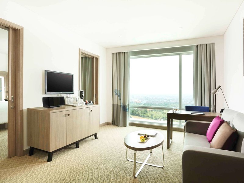 novotel tangerang