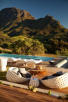 Clouds Estate,Cape Winelands>>Cape Town,5 star
