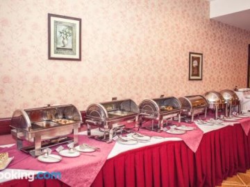 grand hotel victory