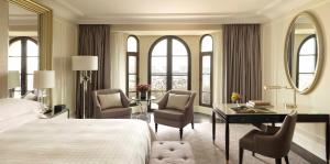 Hotel-Img
