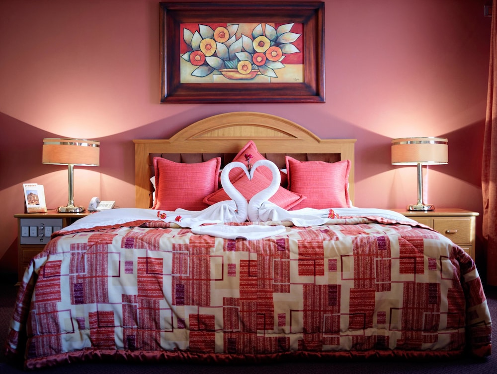cesars plaza hotel