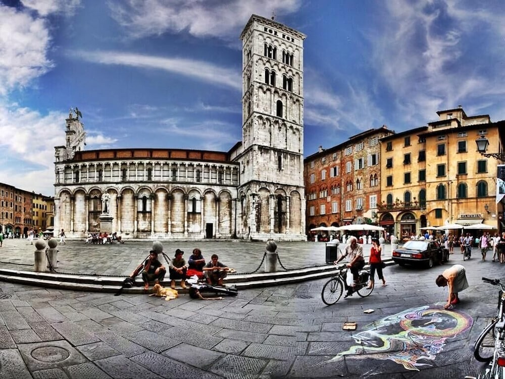 lucca