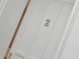 Rooms Lara,Zagreb>>Ban Jelacic Square,3 star