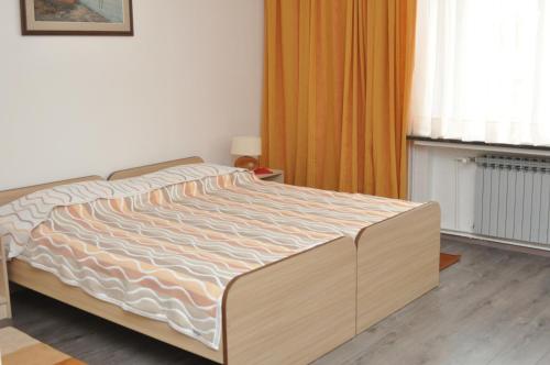 Rooms Lara,Zagreb>>Ban Jelacic Square,3 star