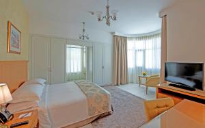 Roda Al Murooj Residences,Jebel Ali>>Downtown Dubai,5 star