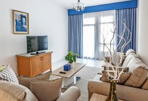 Roda Al Murooj Residences,Jebel Ali>>Downtown Dubai,5 star