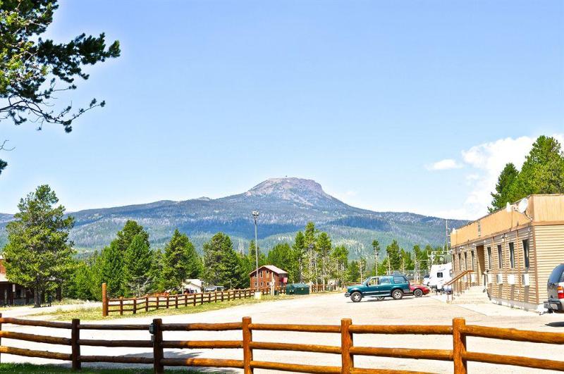 Sawtelle Mountain Resort,Fremont County>>Caribou-Targhee National Forest,3 star