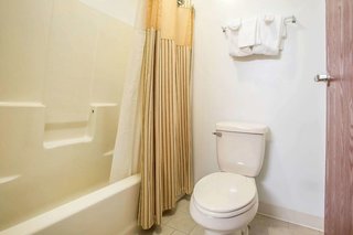 Rodeway Inn,Lancaster>>East Lampeter Township,2 star