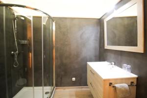 landhaus lodges kaprun by we rent