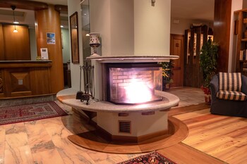 hotel elena