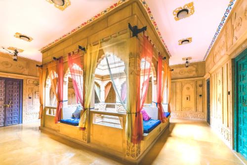 hotel heritage house