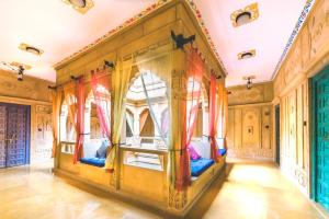 hotel heritage house