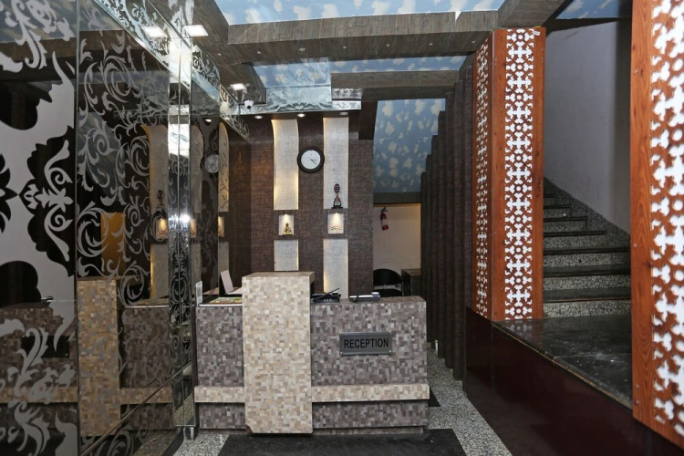 kamat inn