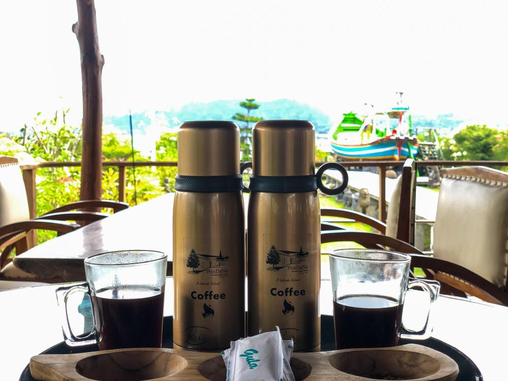 pondanu cabins by the lake