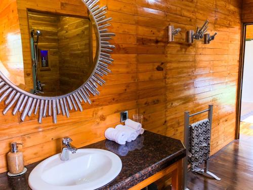 pondanu cabins by the lake