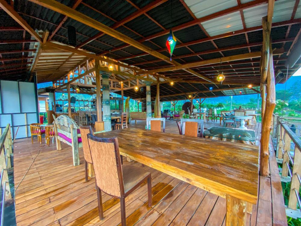 pondanu cabins by the lake