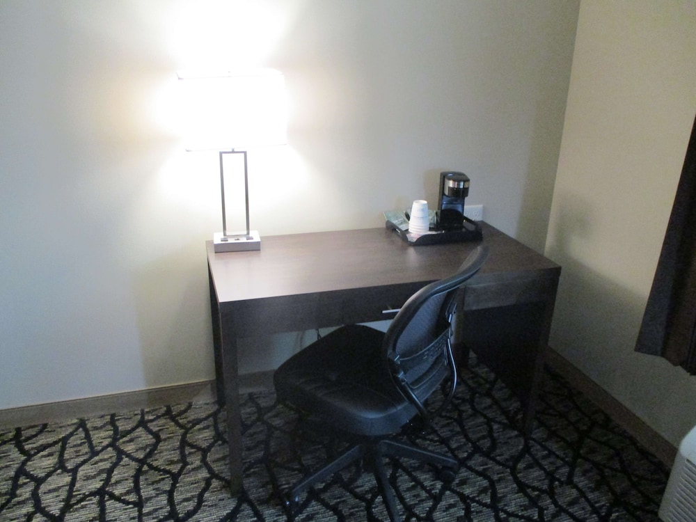 best western plus lakeview hotel