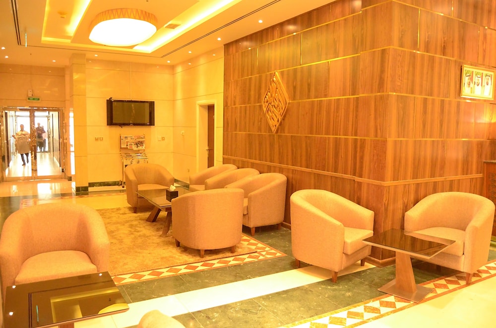 nejoum al emarate