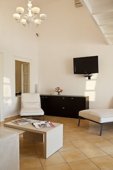 1809 villa