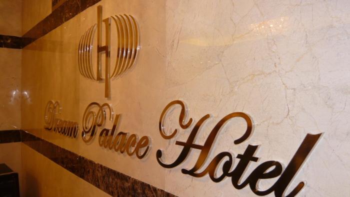 oyo dream palace hotel