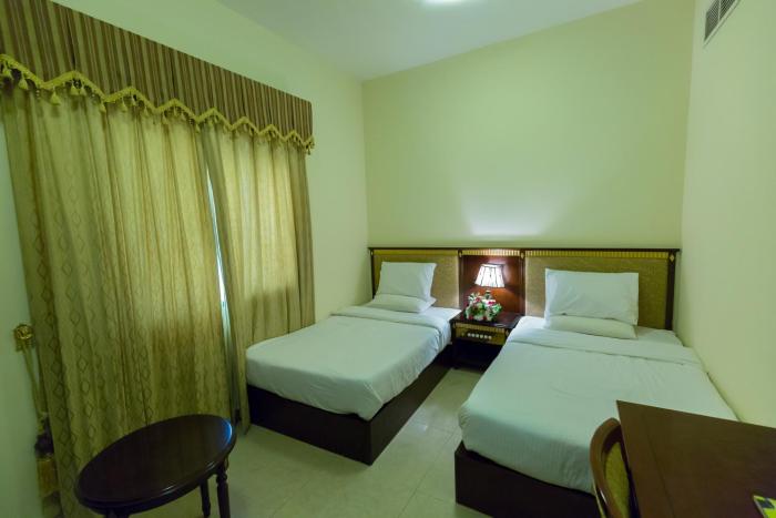 oyo dream palace hotel