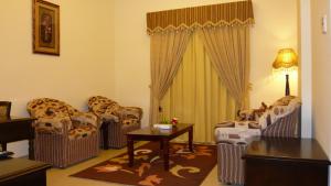 oyo dream palace hotel