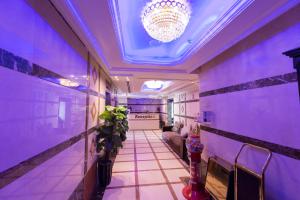 oyo dream palace hotel