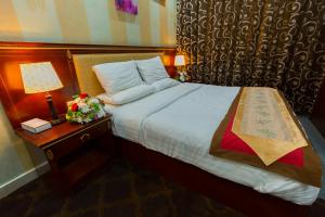 oyo dream palace hotel