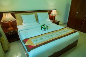 oyo dream palace hotel