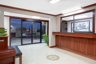 super 8 by wyndham waycross ga