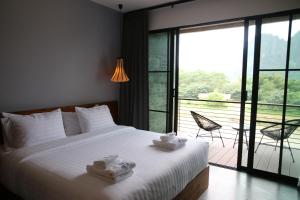 inthira vang vieng