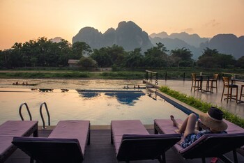 inthira vang vieng
