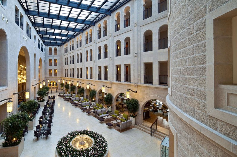 hilton dalian