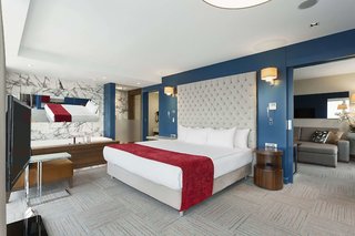 Ramada Encore By Wyndham Izmir,Izmir>>Balcova,4 star