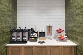 fairfield inn and suites by marriott st louis downtown